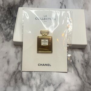 CHANEL La Collection Mini Perfume Pin Gold